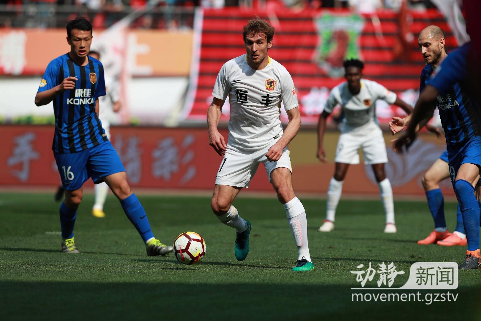 弗赖堡主场告负，争取下轮反弹夺分的简单介绍