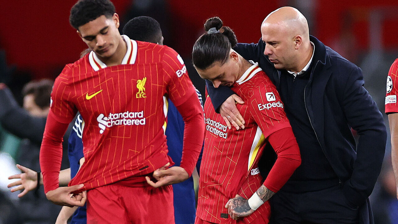 包含欧冠深夜战事:利物浦靠客场优势晋级强的词条