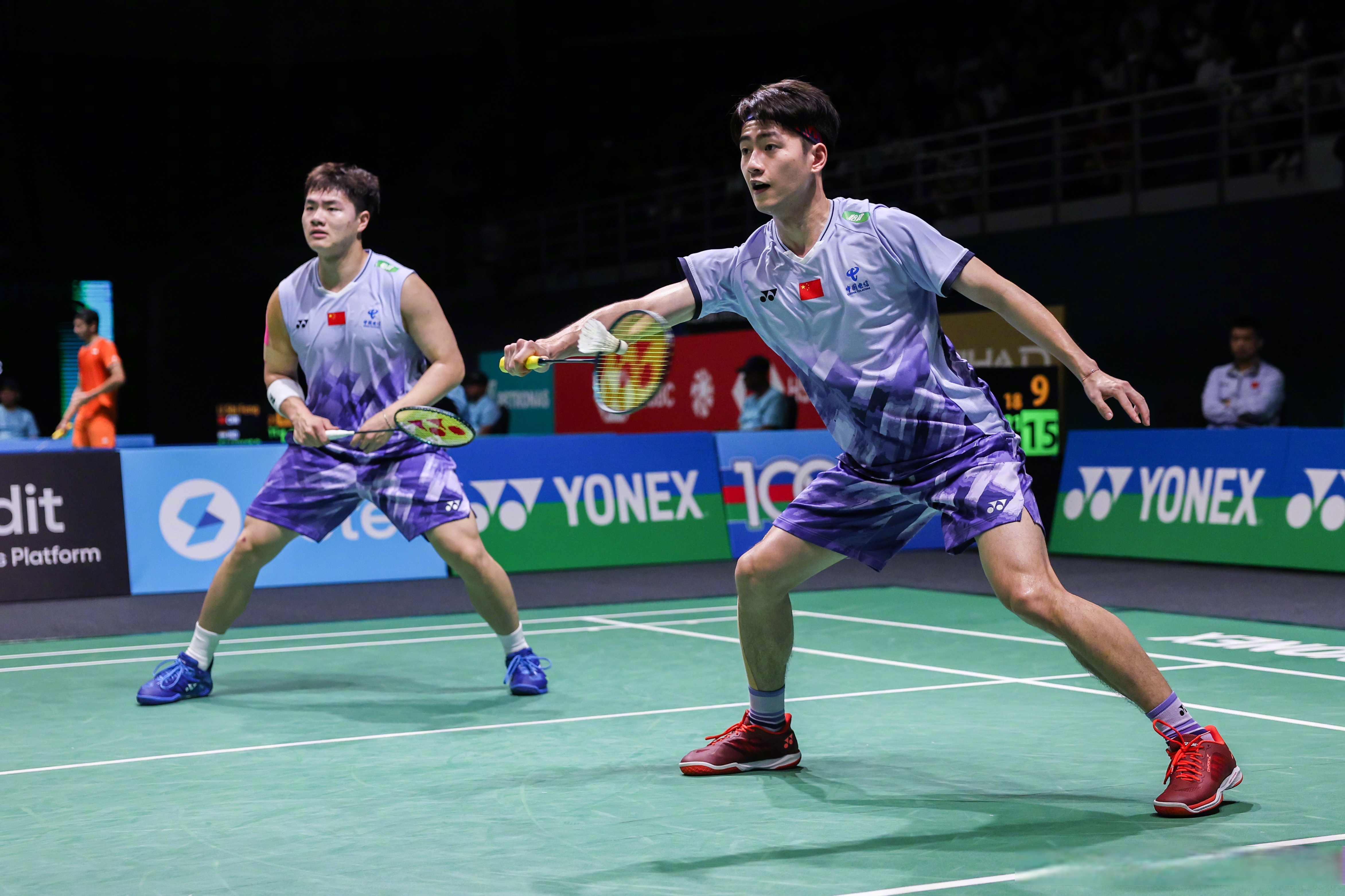 羽毛球男双横扫对手晋级四分之一决赛的简单介绍 羽毛球男双横扫对手晋级四分之一决赛的简单介绍